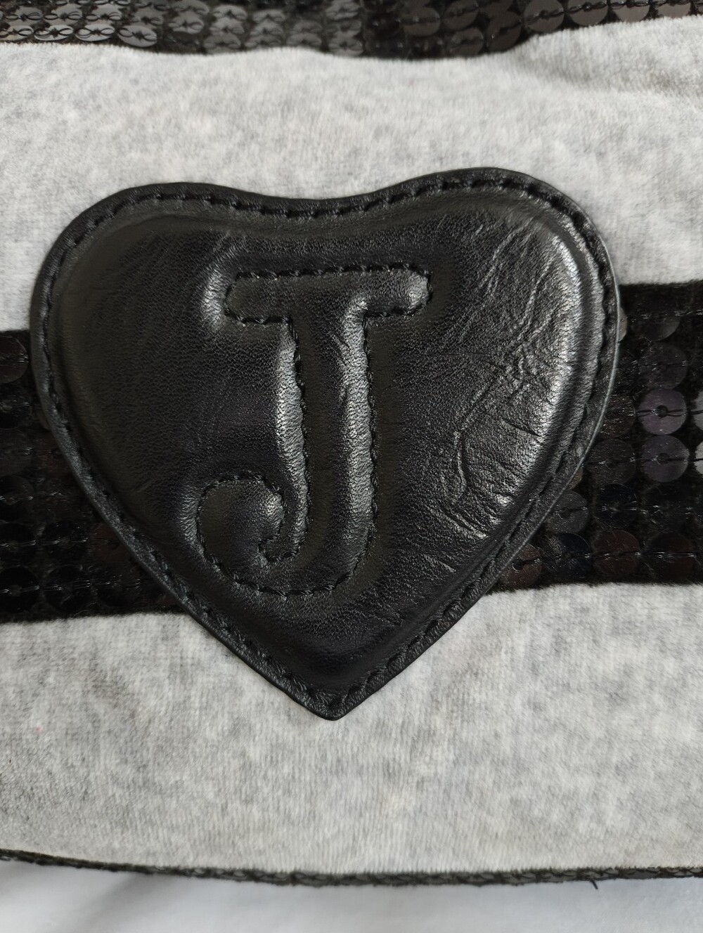 Vintage Juicy Couture Black & Grey Velour, Leather & Sequin Daydreamer Handbag - Picture 8 of 14